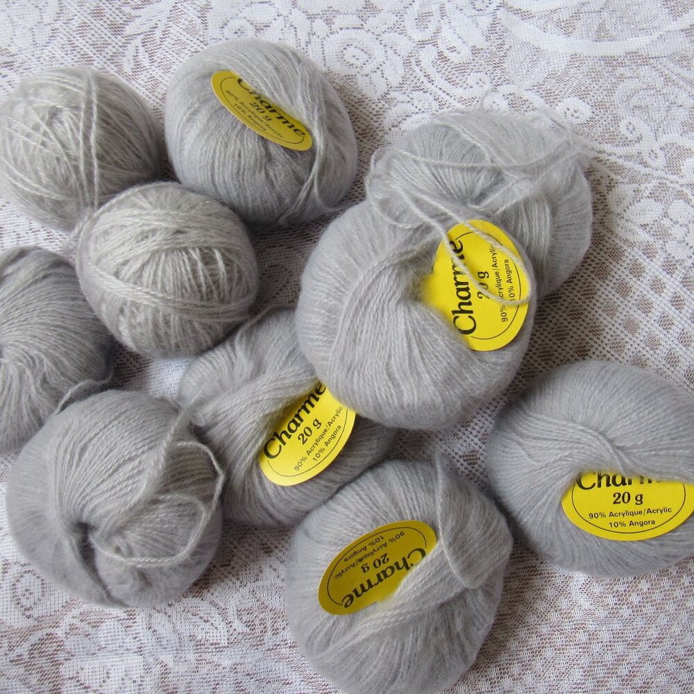 Set 8 sks Charme Yarn, 10% Angora, 20g(105 m) each, light grey, made in France